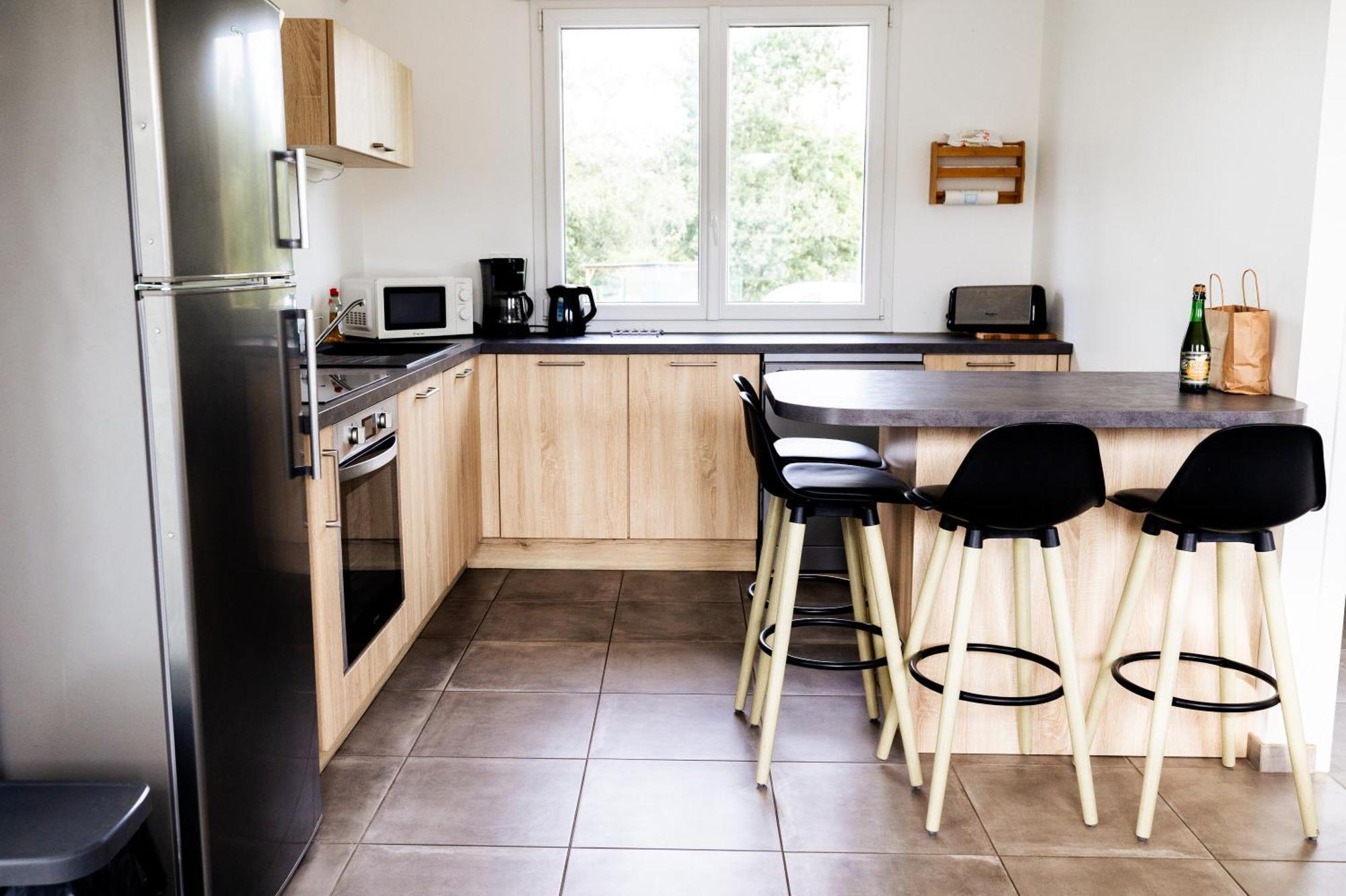 Maison Comprenant Deux Gites A Louer, Ensemble Ou Independamment, Capacite De 4 A 19 Personnes Idealement Place Pour Visiter Le Mont-Saint-Michel, Saint-Malo Et Les Alentours Baguer-Pican Exterior foto